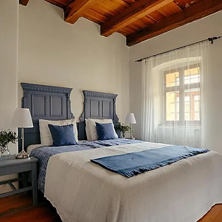 Holiday home Zuzmo Guesthouse, Josvafo, Aggtelek National Park - Stylish 150 Year Old For 10 Guests *