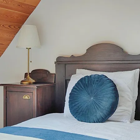Zuzmo Guesthouse, Josvafo, Aggtelek National Park - Stylish 150 Year Old For 10 Guests Holiday home