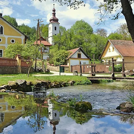Zuzmo Guesthouse, Josvafo, Aggtelek National Park - Stylish 150 Year Old For 10 Guests *